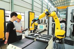 驱动轮、导向轮、支沉轮、托轮、履带形